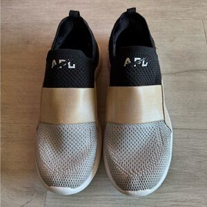 APL Techloom Bliss Slip On Sneakers